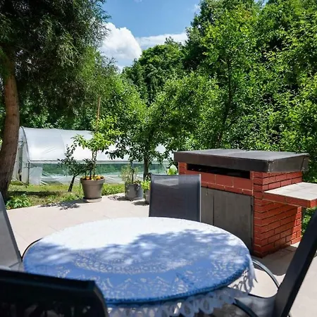6Bdr Home In Nature