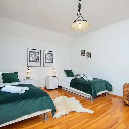 Apartamento 6bdr In Nature *